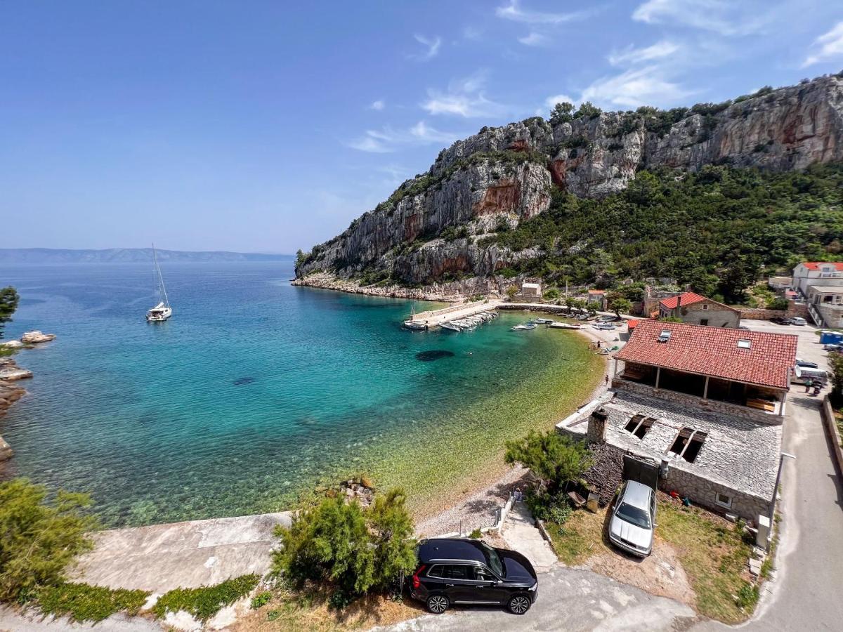 Apartment Cesare 3 Zastražišće 외부 사진