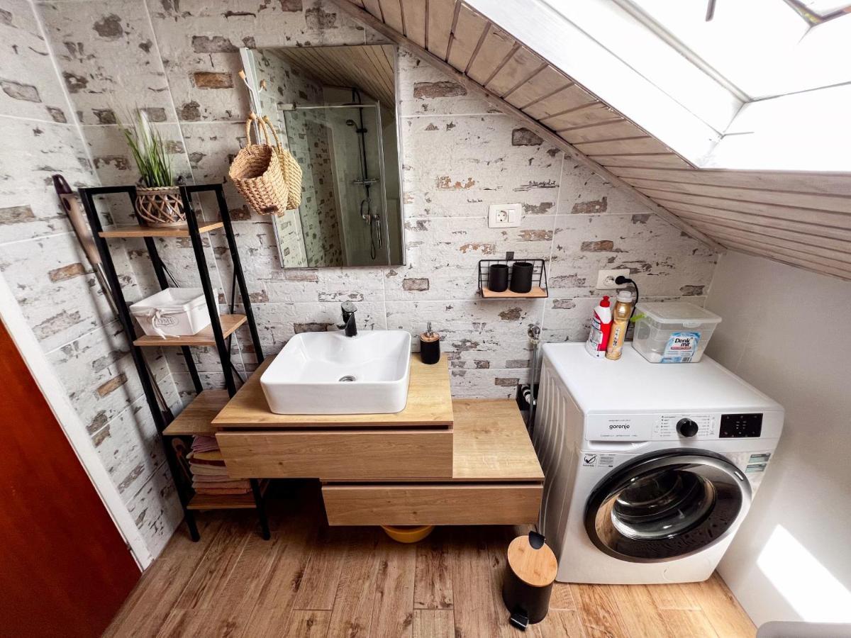 Apartment Cesare 3 Zastražišće 외부 사진