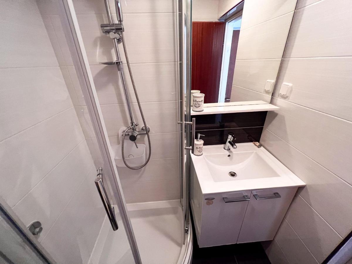 Apartment Cesare 3 Zastražišće 외부 사진
